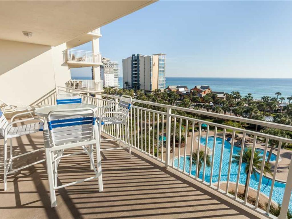 Sterling Shores Aparthotel 3*