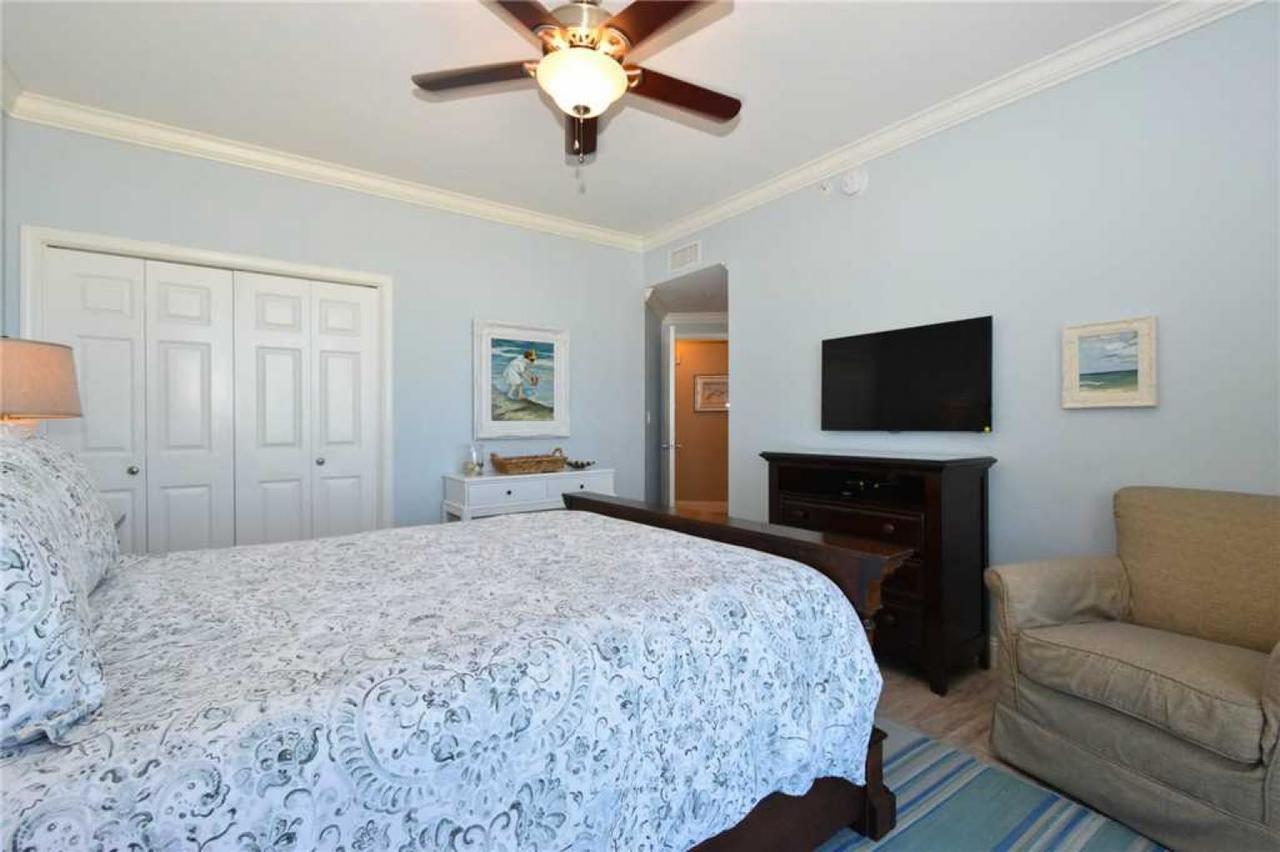 Silver Beach Towers W1204 - 3 Bedroom At Silver Beach Towers