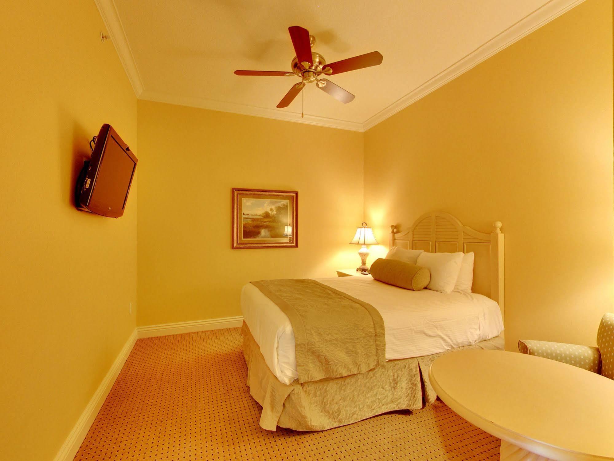Emerald Grande At Harborwalk Village Destin