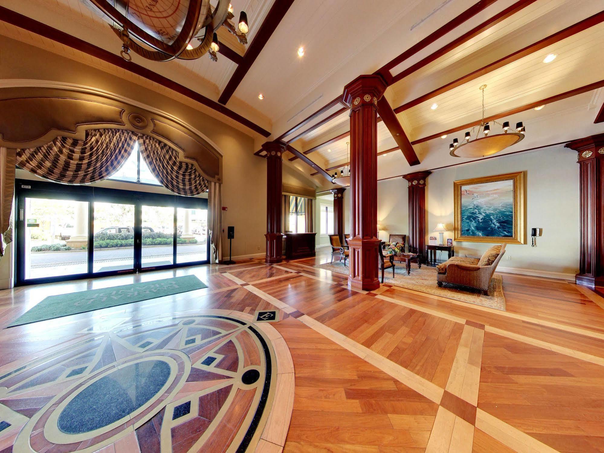 Emerald Grande At Harborwalk Village