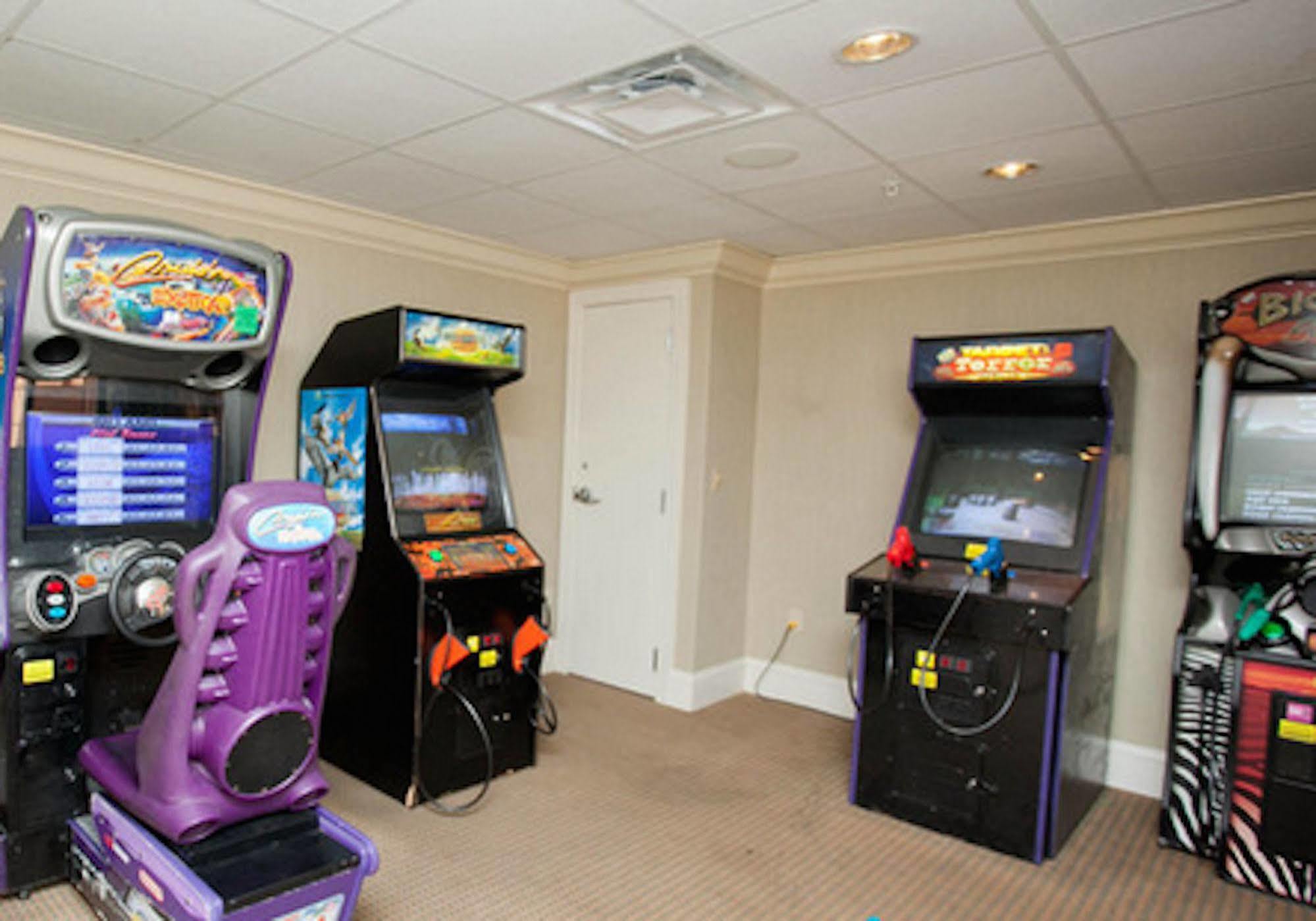 Emerald Grande At Harborwalk Village 3* Destin