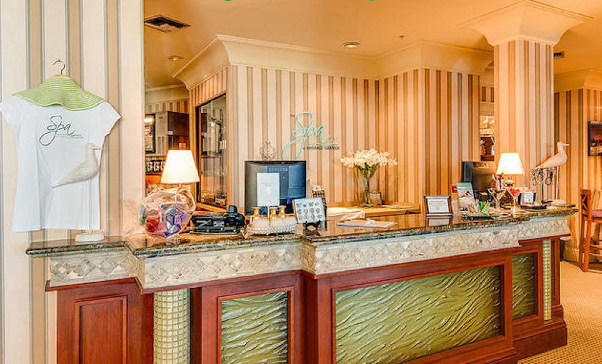 Emerald Grande At Harborwalk Village 3*