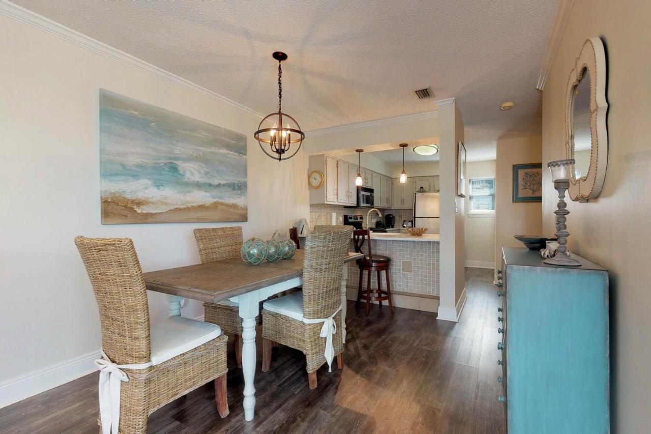 Costa Vista Townhomes #18