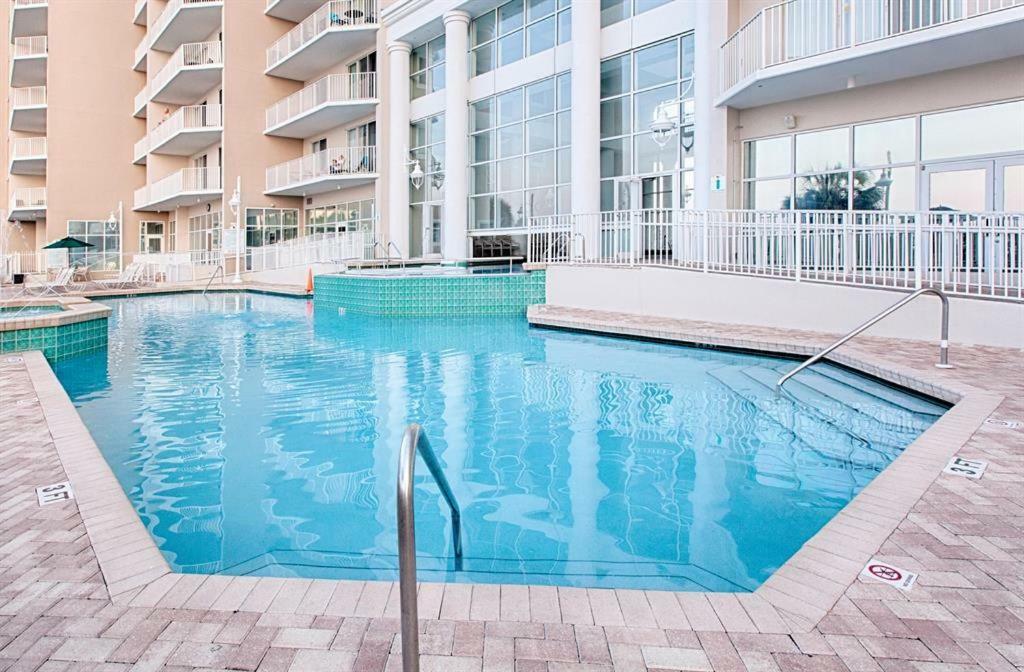 Apartment Majestic Sun 9th Floor Gulf Front 1 Bedroom *