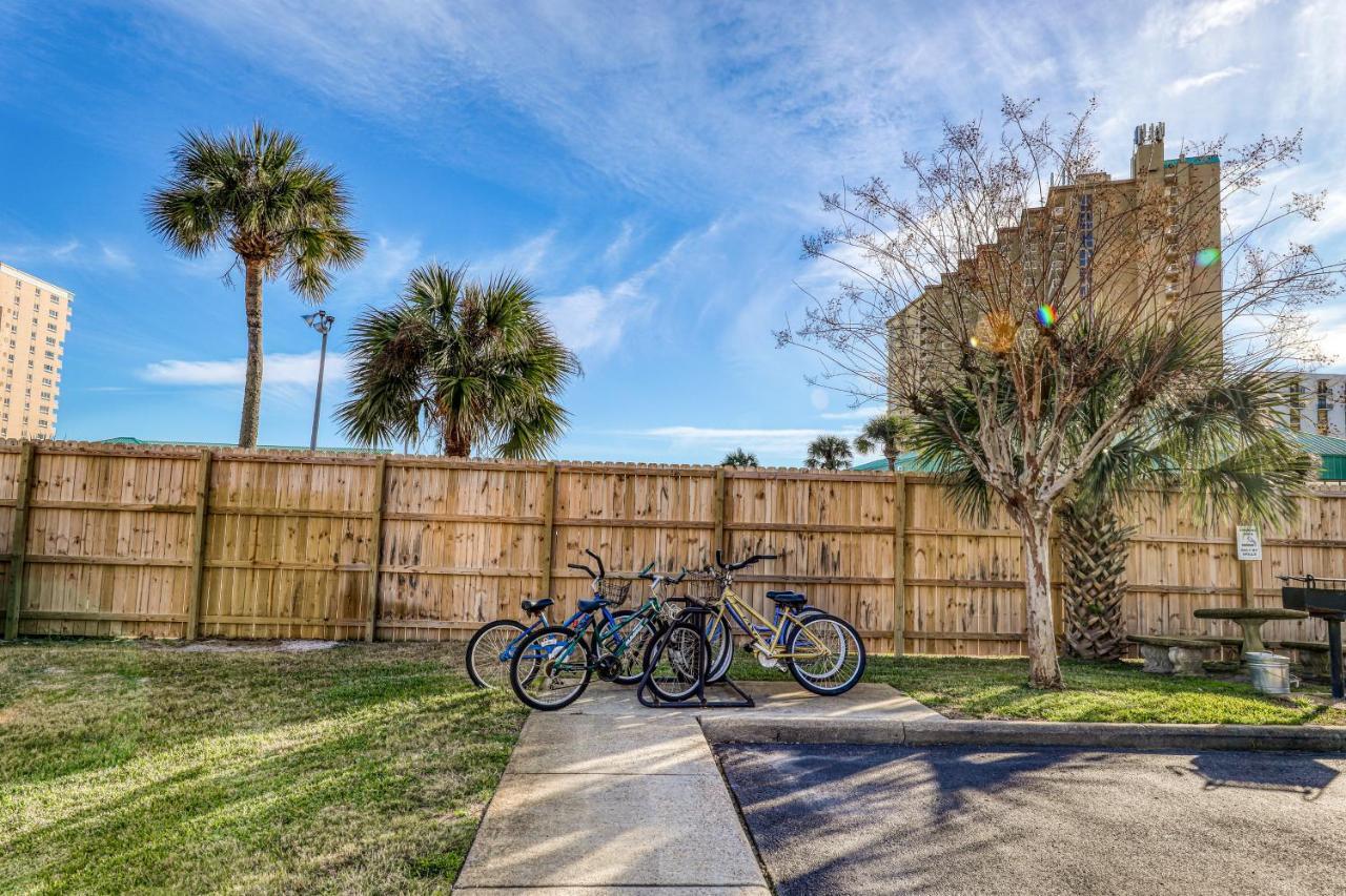 St Martin Beachwalk * Destin