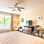 Brilliant Destin Studio Near Baytowne Wharf!