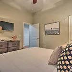 Miramar Beach Home Patio, Pool, Walk To Gulf!