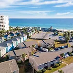 Sunny Destin Condo With Pool And Beach Access!