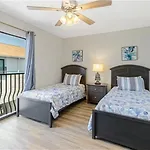 Costa Vista 8
