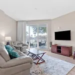 Family Friendly Condo In Heart Of Destin! Resort Style Pool, Tennis Courts Minutes From Beach