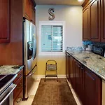 Beach Manor 1110