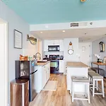 Bayside 6870