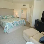 Luxurious Beachfront Condo Stunning 7Th Floor Views And Tram At Westwinds In Sandestin