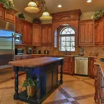 Tuscany - Easy Beach Access Large Community Pool And Hot Tub Small Dogs Welcome With Pet Fee