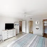 Harbour Point #907