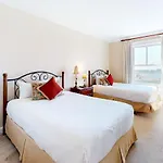 The Grand #2806