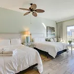 Destin Resort Studio With Pool - Walk To Beach!