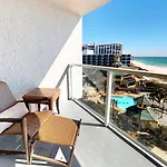 Beachside II 4288