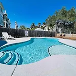 Sol Searching - Family Friendly Bungalow