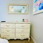 Sol Searching - Family Friendly Bungalow