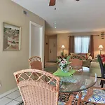 Southbay By The Gulf 73 An Updated Townhome Just Steps From The Beach A Family Friendly Destin Vacation