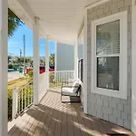 Destin Beach House - Gulf Moon By Panhandle Getaways
