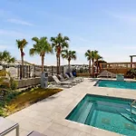 Beachside One 4134