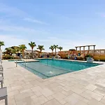 Beachside One 4134