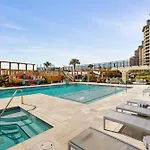 Beachside One 4134