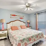 Pelican Beach 2010 Condo