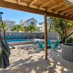 Zula Beach Vacation Home, Sleeps 16, Private Heated Pool, 4Min Walk To The Beach, Pets Welcome, Fenced Yard