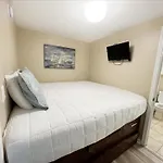 Palms Resort #1813 Jr. 2Br