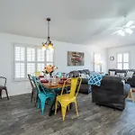 Windstarr Destin- Golf Cart Included, One Level, Close To Beach, Pet Friendly