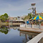 Market Street Inn 339