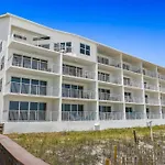 Cabana Club 401