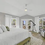 3 Bed 3 Bath Beach And Bay Escape - Free Golf Cart