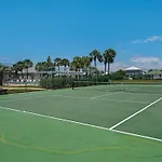Maravilla Condominium 3401 By Newman-Dailey