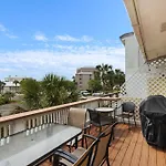 Beach Side- Harbor View