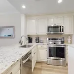 Beach Manor 0908
