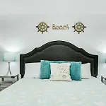 7 B, One Bedroom Condo