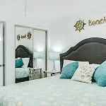 7 B, One Bedroom Condo
