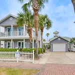 Grand Destin Getaway - Walk A Block To The Beach!
