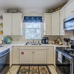 Castaway Cottage