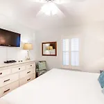 Pelican Beach Resort