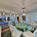 Stunning Home In Destin With Outdoor Swimming Pool And 3 Bedrooms