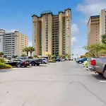 Jade East Towers 720