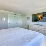 Beach House Condominiums C603 - Beachfront With Pool, Wifi, & Beach Service