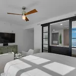 1900 Ninety Eight Condo 702 By Newman-Dailey