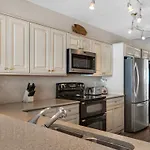 Hidden Dunes Condominium 0906 By Newman-Dailey