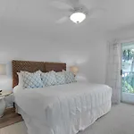 Summerhouse 14 By Newman-Dailey